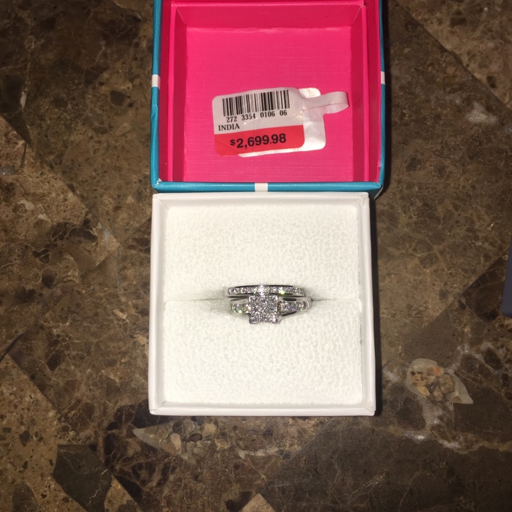 Wedding ring